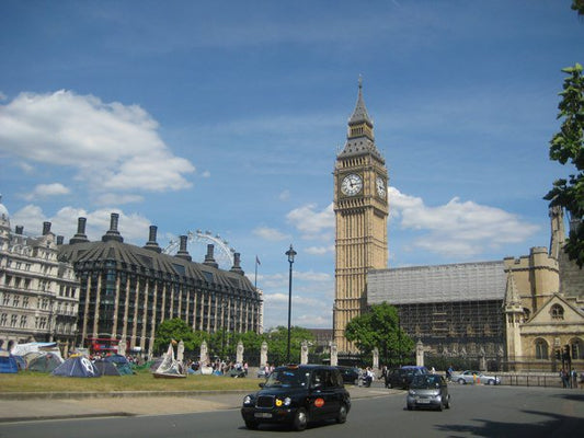 A Navigator’s Guide to London, England